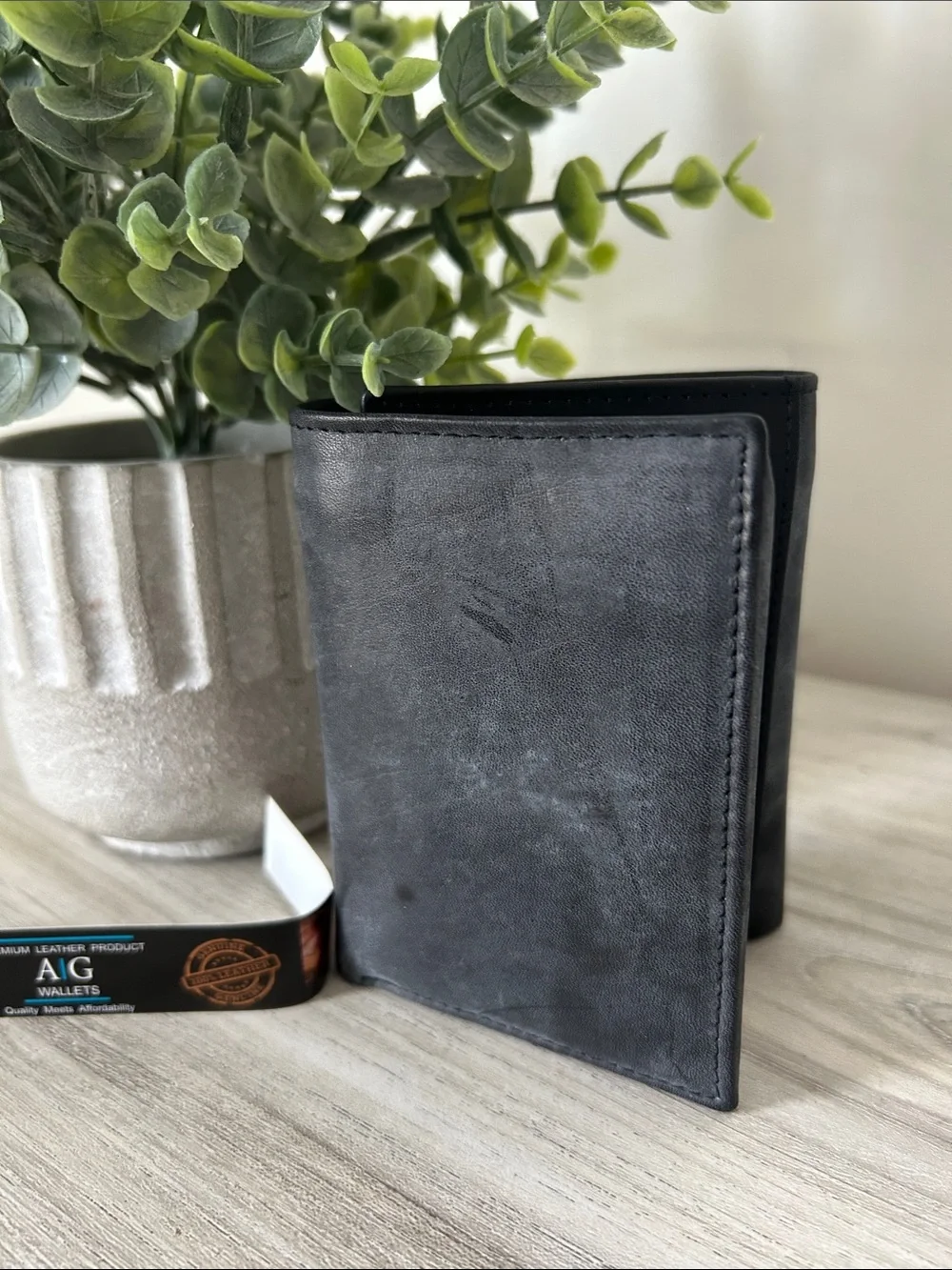 A/G Classic Leather Bi-Fold Wallet in Charcoal Gray NEW